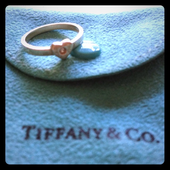 Paloma's Crown of Hearts Ring