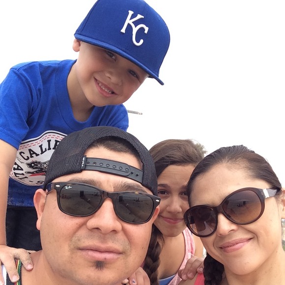 Meet your seller!!! ๐ - Picture 3 of 4