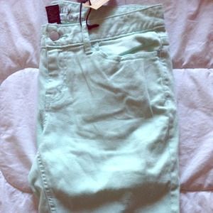 Mint green skinny jeans 👖
