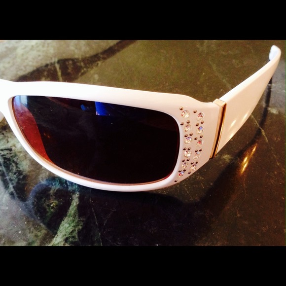 SOLD! - Picture 2 of 2