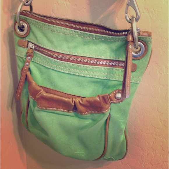 *ON HOLD* Fossil purse!*