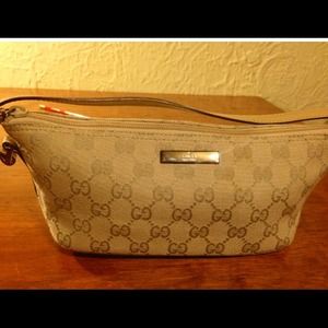 Authentic Gucci pouchette. Double trade