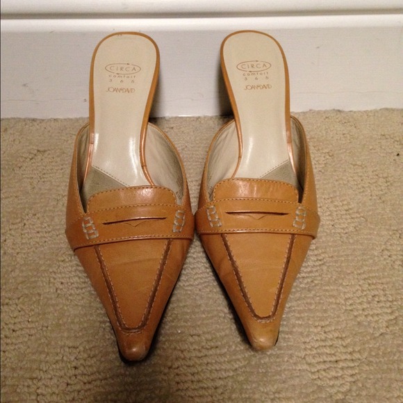 Circa Joan and David slip-on's