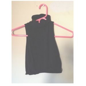 Foreign Exchange Mock Crop Tank