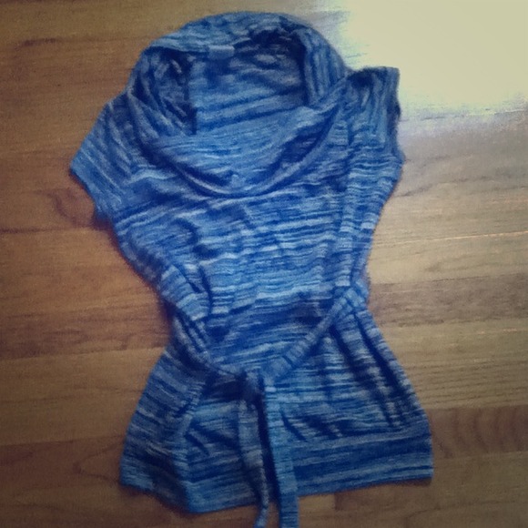 Adorable striped top