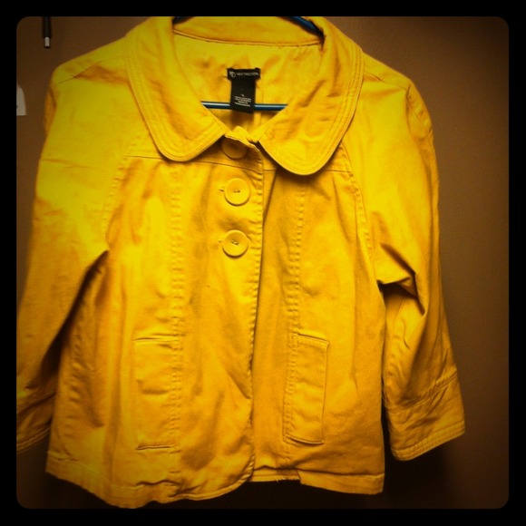 Short peacoat