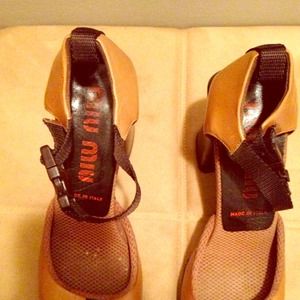 Prada \ MIU MIuMary Janes