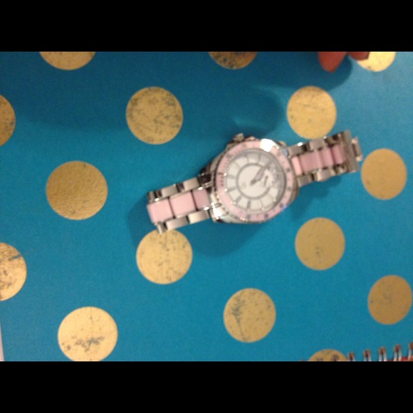 Guess collection pink and silver watch - Picture 2 of 3