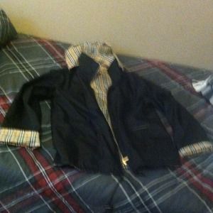 Light Burberry dark blue hood jacket