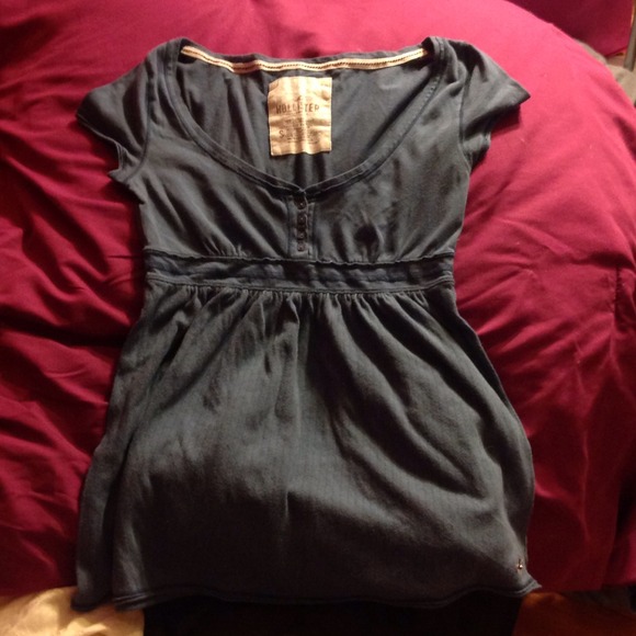 Hollister Shirt