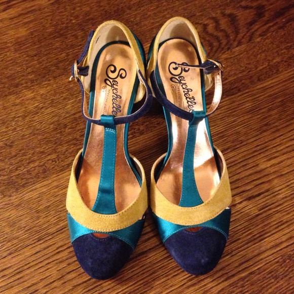 Anthropologie heel sandal