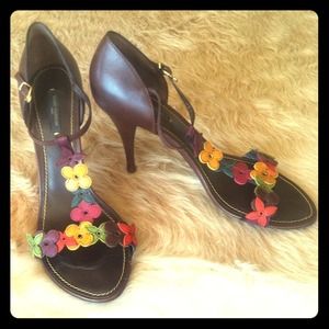 REDUCED: LOUIS VUITTON 🌺Floral Heels🌺 NWOT