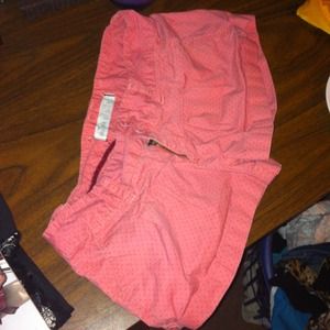 Size 1 pink polka dot Hollister shorts!