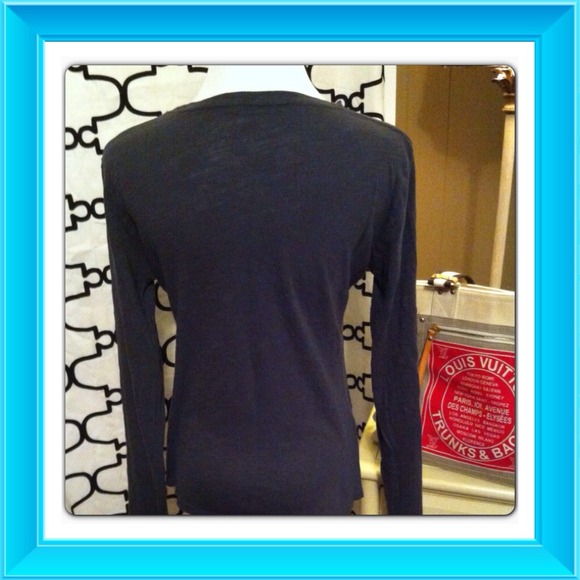 💖 PEACE long sleeve 💖 - Picture 2 of 2