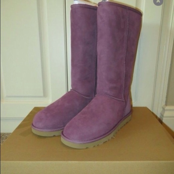 UGG Boots - ❗️REDUCED❗️Uggs Rum color classic tall boots💜