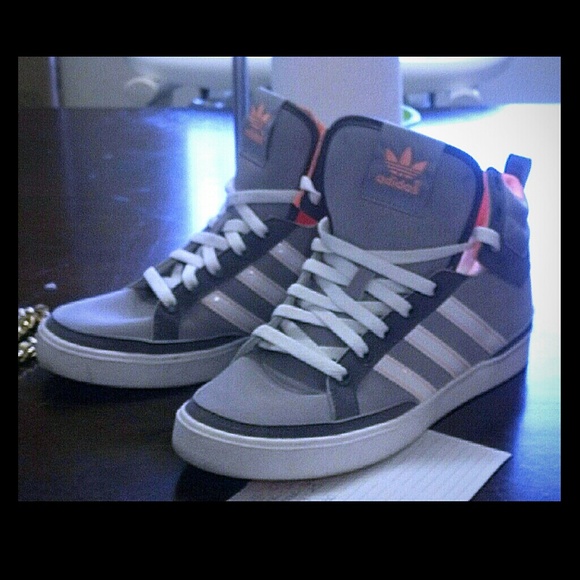 Womens adidas