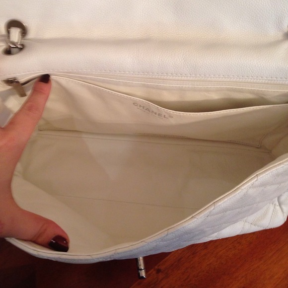 ❤️SOLD Authentic Chanel Washed Caviar Maxi XL Flap - Picture 2 of 4