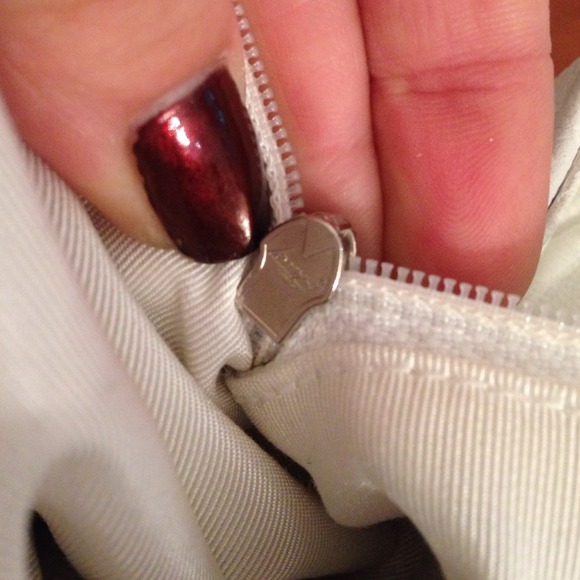 ❤️SOLD Authentic Chanel Washed Caviar Maxi XL Flap - Picture 4 of 4