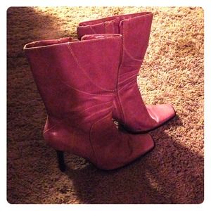 Retro Boots, never worn.