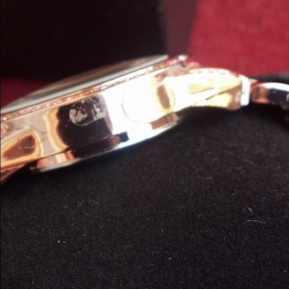 Watch - Picture 4 of 4