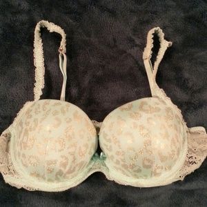 Victoria Secret PINK bra