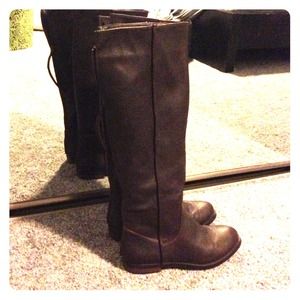 Brown black poppy boots