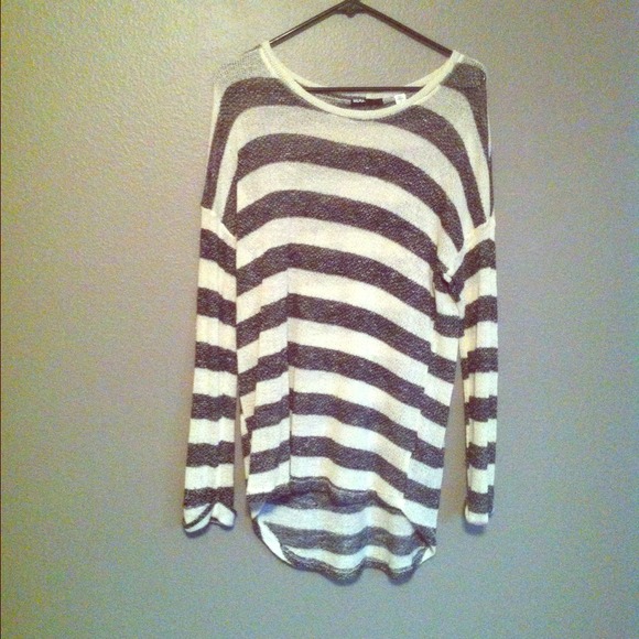 BDG stripped knit sweater