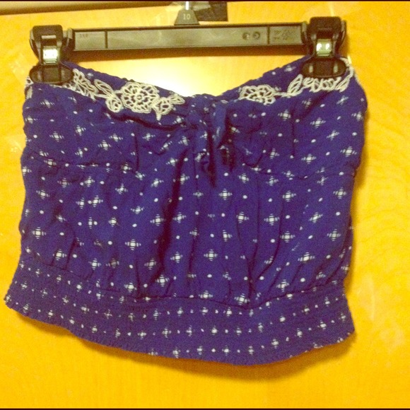 Hollister Crop Top