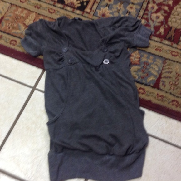 Gray shirt
