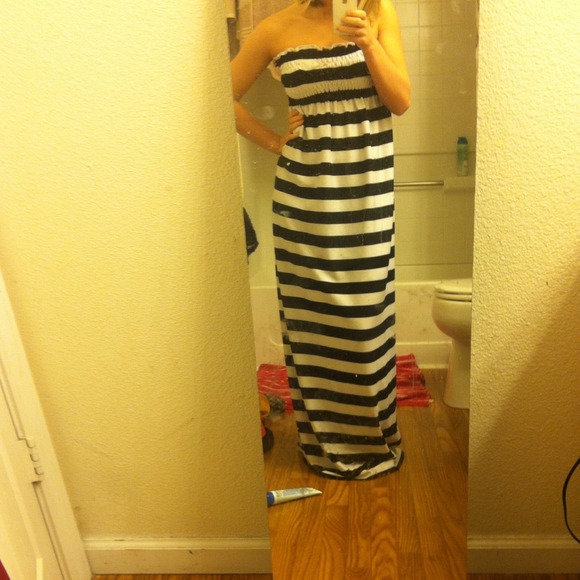 XXGONEXX and white maxi dress