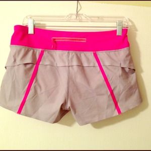 Lululemon speed shorts sz 6