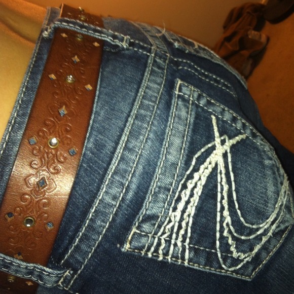 REDUCED!! Brand new Miss Me belt