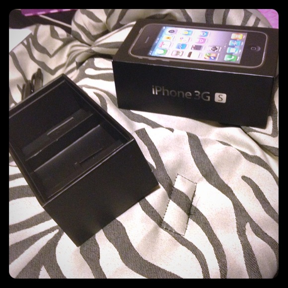 AT&T/Unlocked iPhone 3GS