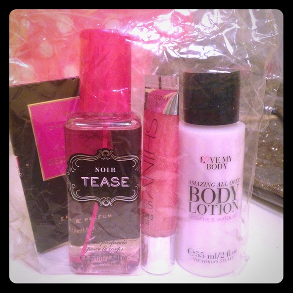Victoria's Secret Beauty Sampler