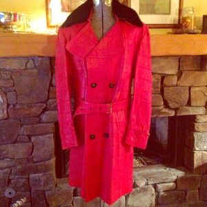 Vintage 70's red leather coat w/ Mink Fur collar!