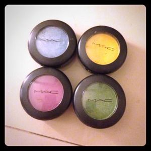 Mac eyeshadows