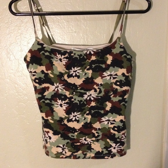 camoflauge tank