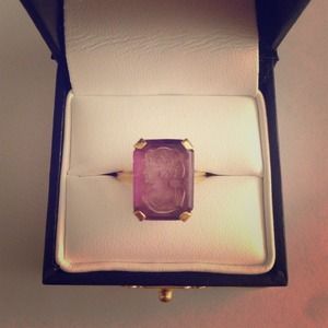 10K Amethyst Ring with Cameo sketch engrave 7