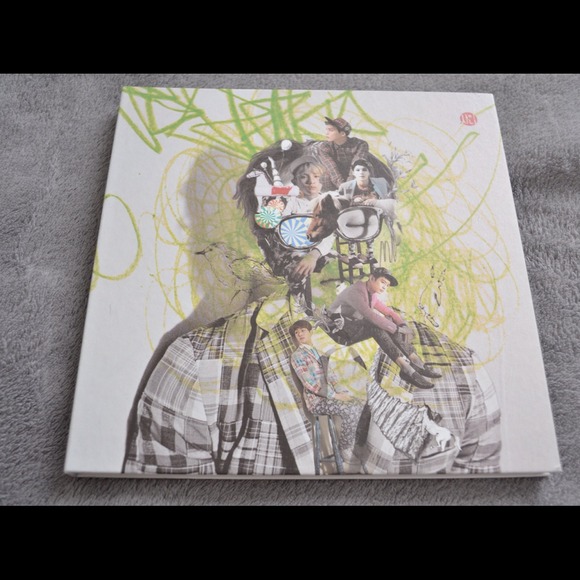 [Kpop] Shinee and Block B albums bundle