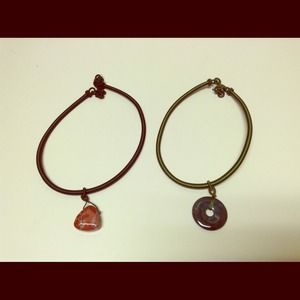 2 necklaces...make your outfit stand out