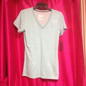 ❌❌❌sold❌❌❌Nwt dri-fit v-neck light blue tee