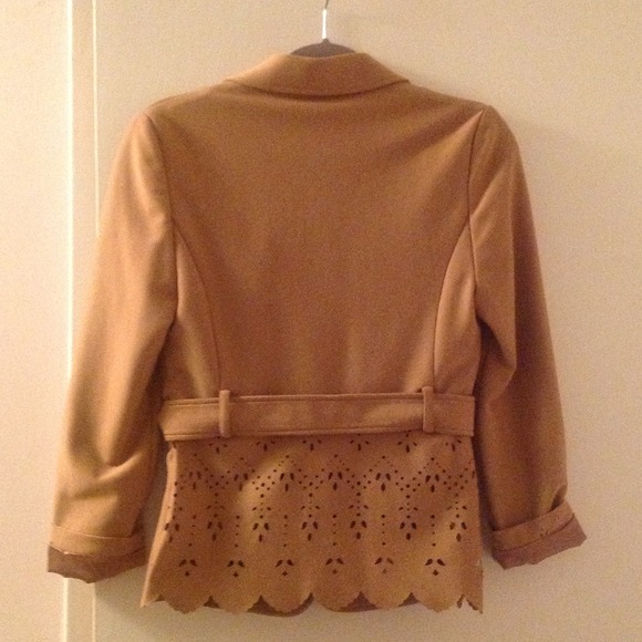 💞Host Pick💞Jacket! - Picture 2 of 3