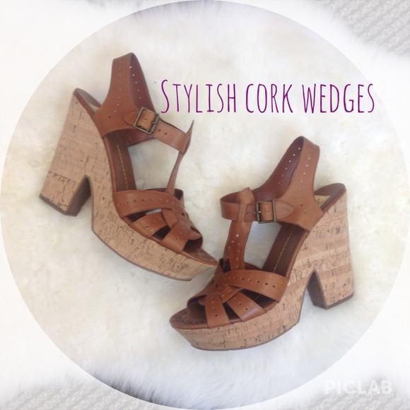 Dolce Vita stylish cork wedges !