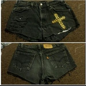 Levi studded high waisted shorts