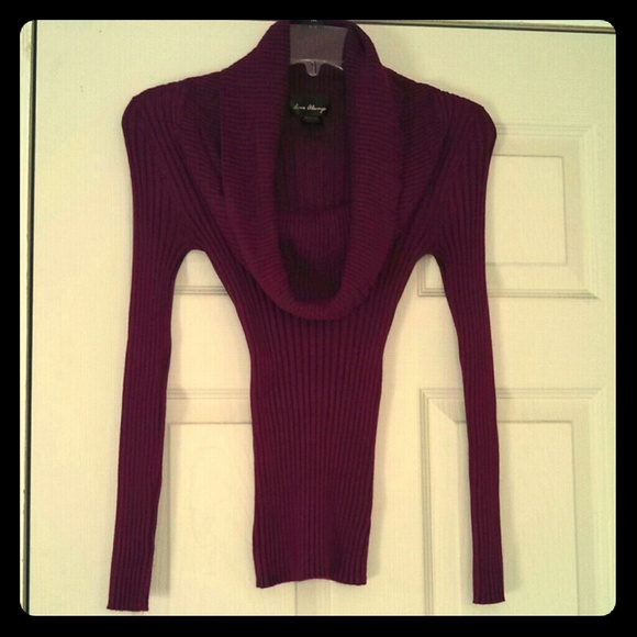 *SOLD*Cowl Neck Top