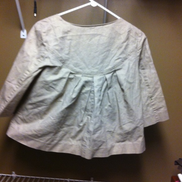 Beige jacket! - Picture 2 of 2
