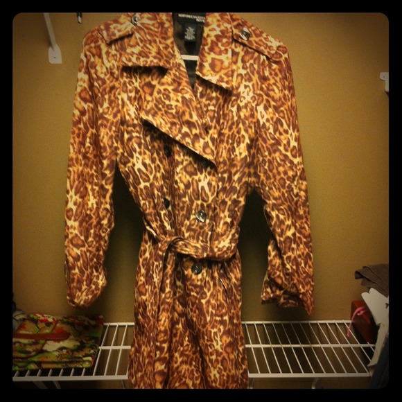Leopard peacoat