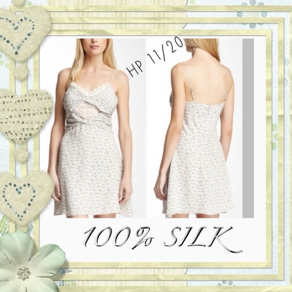 🌟✨SOLD🌟100% Silk Dress with Lace👗🌹