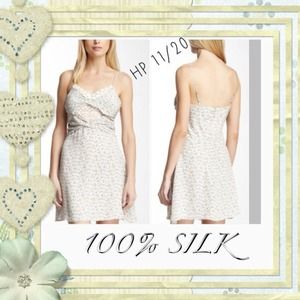 🌟✨SOLD🌟100% Silk Dress with Lace👗🌹