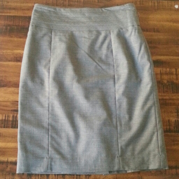 **Bundle for charestal**H&m grey & black skirts